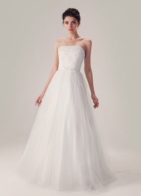 Свадебное платье с кружевом и мягкой сеткой Марсела